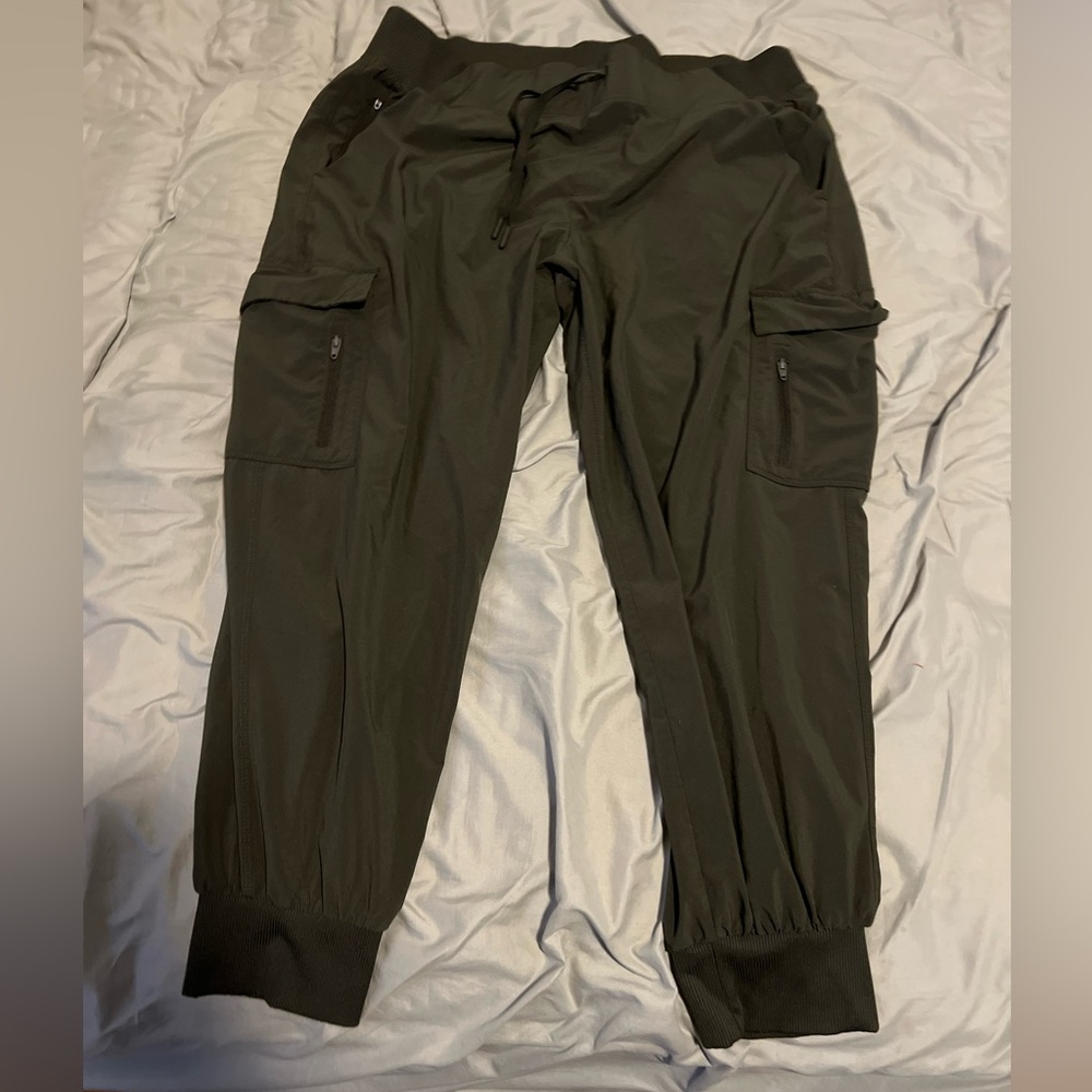 Target Brand “All In Motion” 
Stretchy Jogger
Olive green
Size XL short